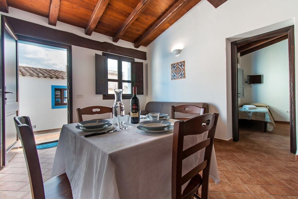 Ghivine Albergo Diffuso Dorgali Exterior photo